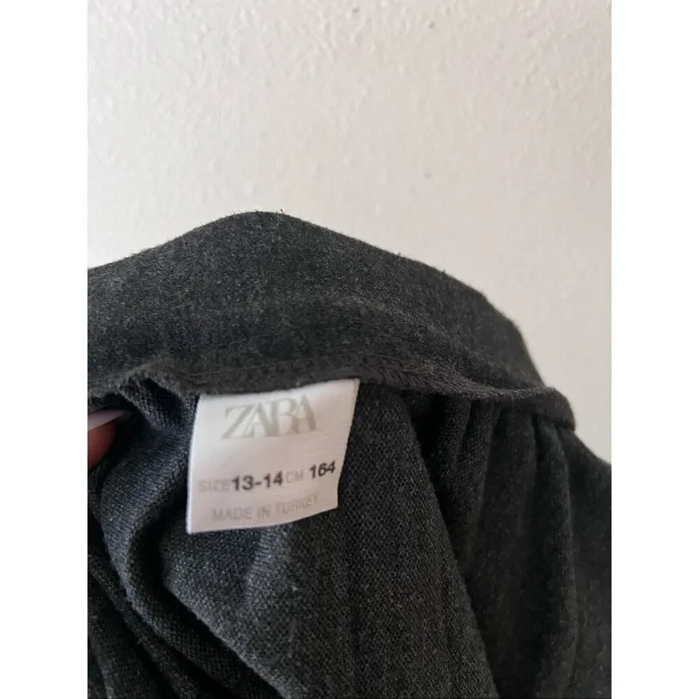 Zara black pleated mini skirt Girl size 13-14